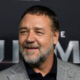 Biography of Russell Crowe & Net Worth